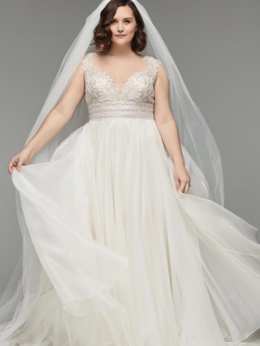Curvy Designer Wedding Dresses In San Diego