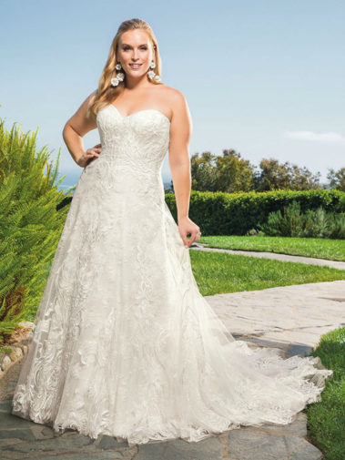 Curvy Designer Wedding Dresses In San Diego