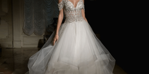 a person in a white dress.c